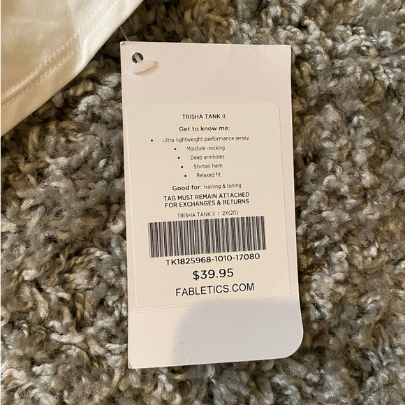 Fabletics Trisha tank top NWT - Picture 4 of 6